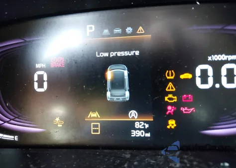 2025 Kia Soul Lx z USA, uszkodzony, nr VIN KNDJ23AU1S7955109